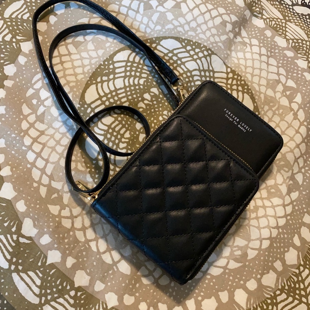 Black Quilted Faux Leather Cell Phone Crossbody NWOT